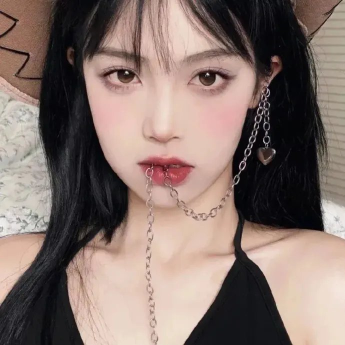 来自深渊：烈日的黄金乡